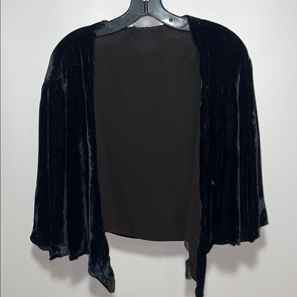 Velvet Elegant Black Velvet Women's Sweater